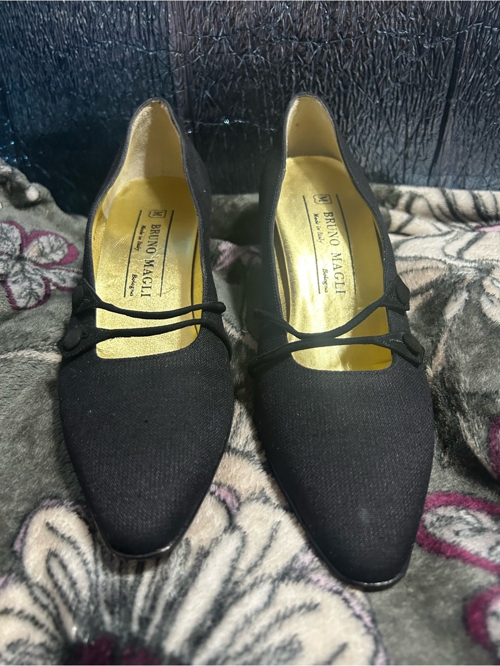 Bruno Magli Black Pointed Mary Jane Pumps - Picture 2 of 4